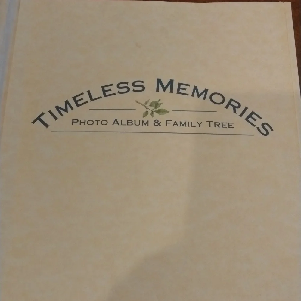 TIMELESS memories photo album and family tree